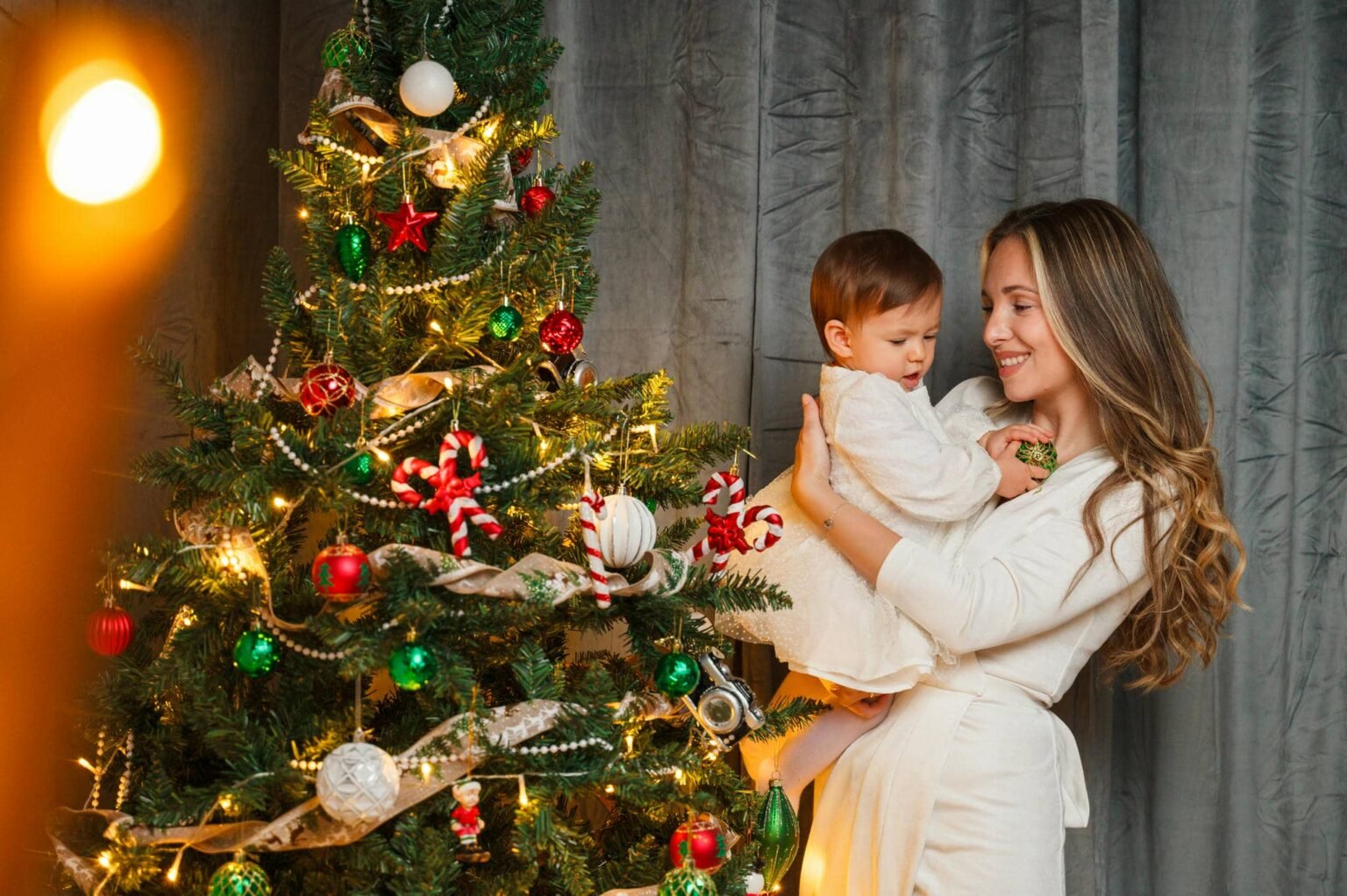 Коледна фотосесия в Пловдив 2024 Декор 3